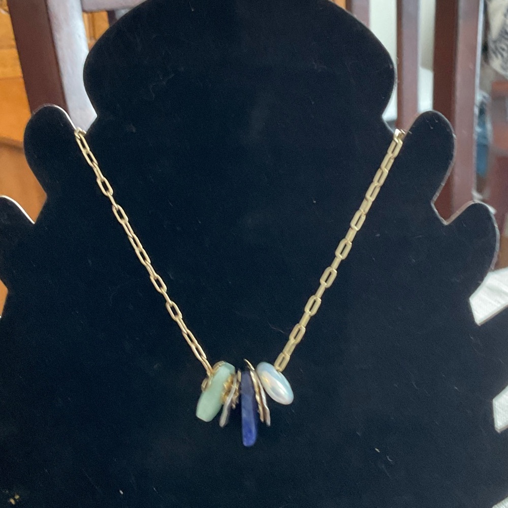 Stella and dot  Gold and Blue Pendant Necklace